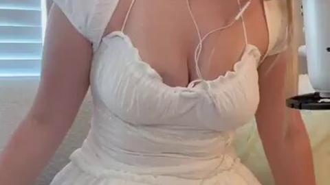 Mom Vs Son - chudai...💦💦 “Dream girl available 24/7 who never says no? 💦 WhatsLove...