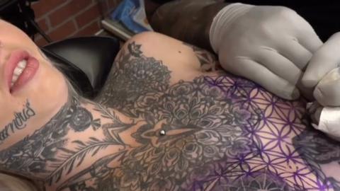Virtual Tattoo - Chudai 🙈