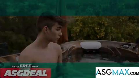 shawn again - horny twinks heat up the hot tub - gay porn