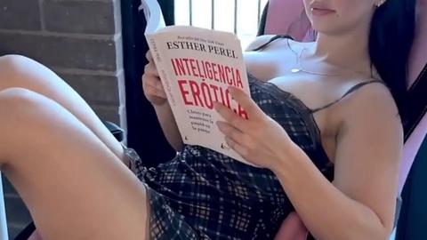 Relationship 🥀 - Create your perfect AI girlfriend—sexy, witty, and always ready for f...
