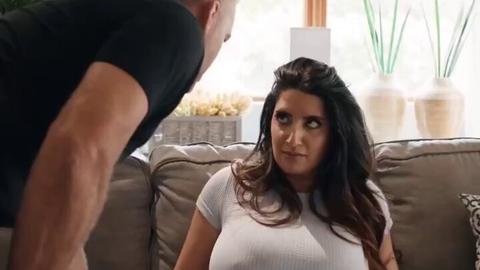 FAMILY PORN - "تبي تجلـ.ـحْ مع بنات تعال وحمل تطبيق ذا👇🏻👇🏻 وشوف البنات الي فيه وترا...