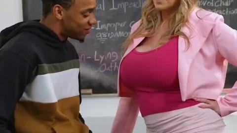FAMILY PORN - "تبي تجلـ.ـحْ مع بنات تعال وحمل تطبيق ذا👇🏻👇🏻 وشوف البنات الي فيه وترا...