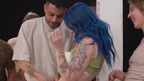 Sex With Leak - والله العظيم اليوم عرفت ان👇  التطبيق الي بهذا الرابط فيه قحاب وديوثين...