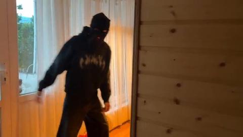 shawn again - intruder found two twinks - gay porn