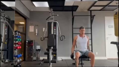 shawn again - gym guy - gay porn