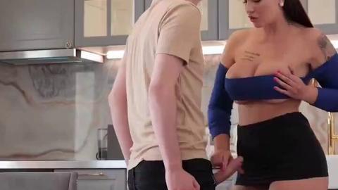 Hdslut - Watta 💦💦 "تبي تجلـ.ـحْ مع بنات تعال وحمل تطبيق ذا👇🏻👇🏻 وشوف البنات الي...